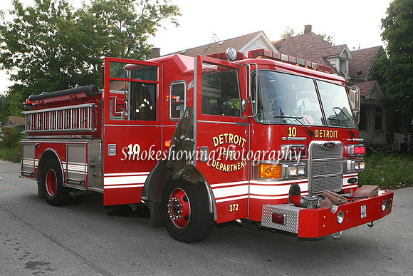 Engine10 (2).JPG