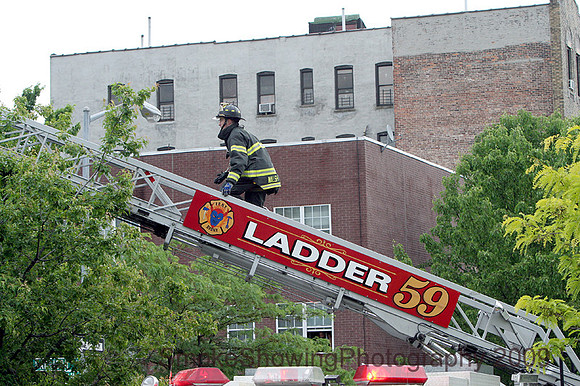 BronxW180th13.JPG