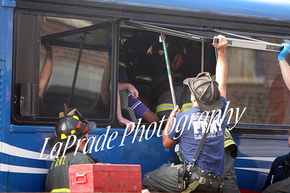 Bus05.jpg